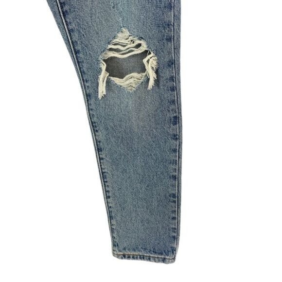 NWT Levi’s 501 High Rise Distressed Jeans in Can't Touch This Size 24 - Picture 12 of 16